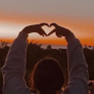 Meet your Posher, Kaya